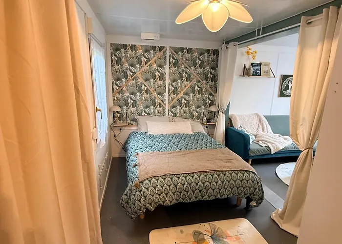 Le Petit * Coulouvray-Boisbenâtre