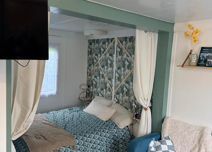 Le Petit Coulouvray-Boisbenâtre